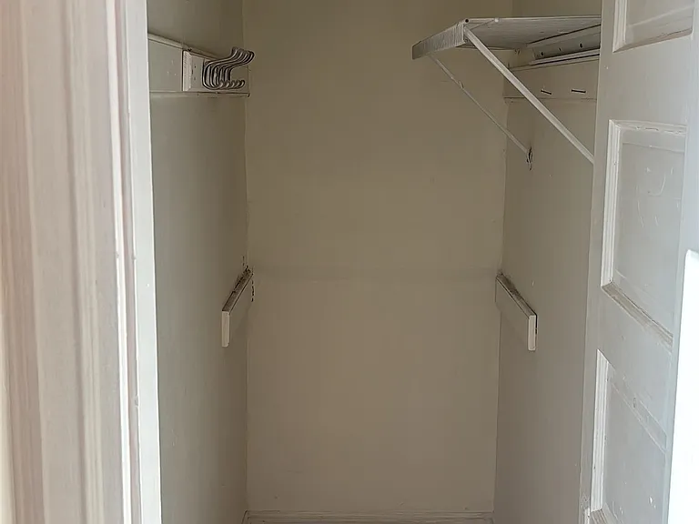 76 Conwell Ave — Photo 8