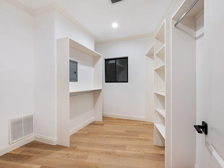 4533 Grimes Pl — Photo 42