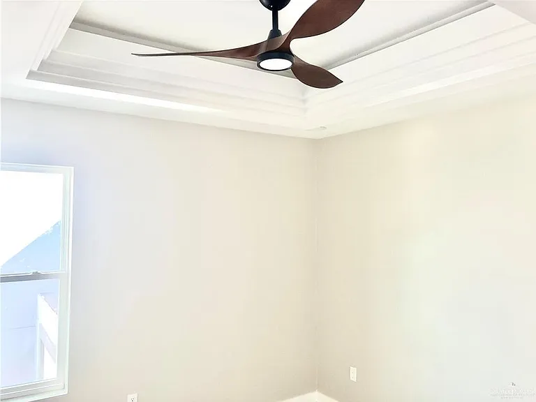 2218 Corales St — Photo 16