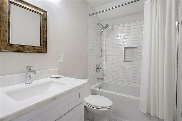 1012 W 11th Ave — Photo 29