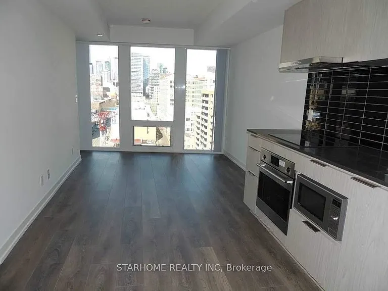 60 Shuter St #1610 — Photo 1