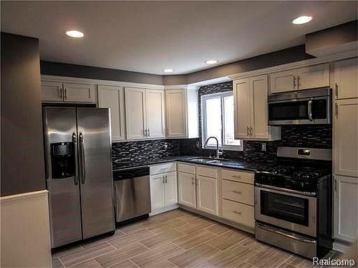 2nd image of 6061 Dwight St