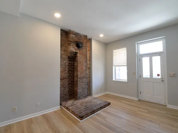 2301-2305 South 10th, 2301-2305 S 10th St #2303-A, Saint Louis, MO 63104