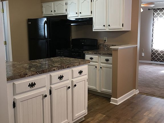 5th image of 5668 Anna Ct