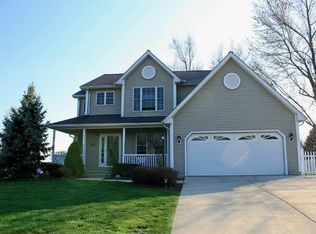 1712 Shearwater Cir, Huron, OH 44839