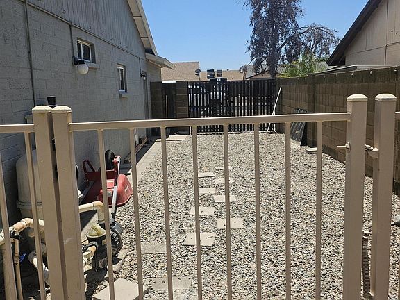 5th image of 7344 W WINDROSE Drive
