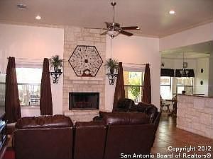 3rd image of 266 English Oaks Cir