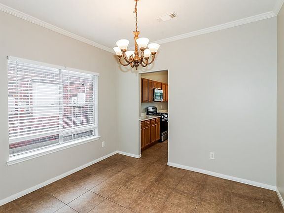 5th image of 15806 Mission Crest Ct