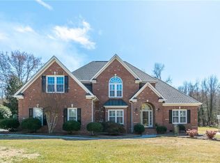 4255 Wayne Rd, Greensboro, NC 27407