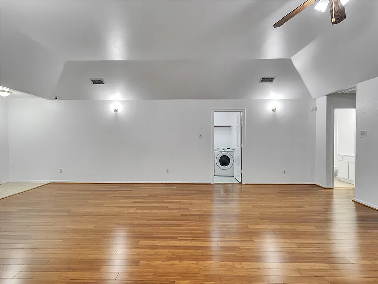 7211 Canda Ln — Photo 13