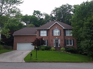 8907 Maple Ridge Ln, Knoxville, TN 37923