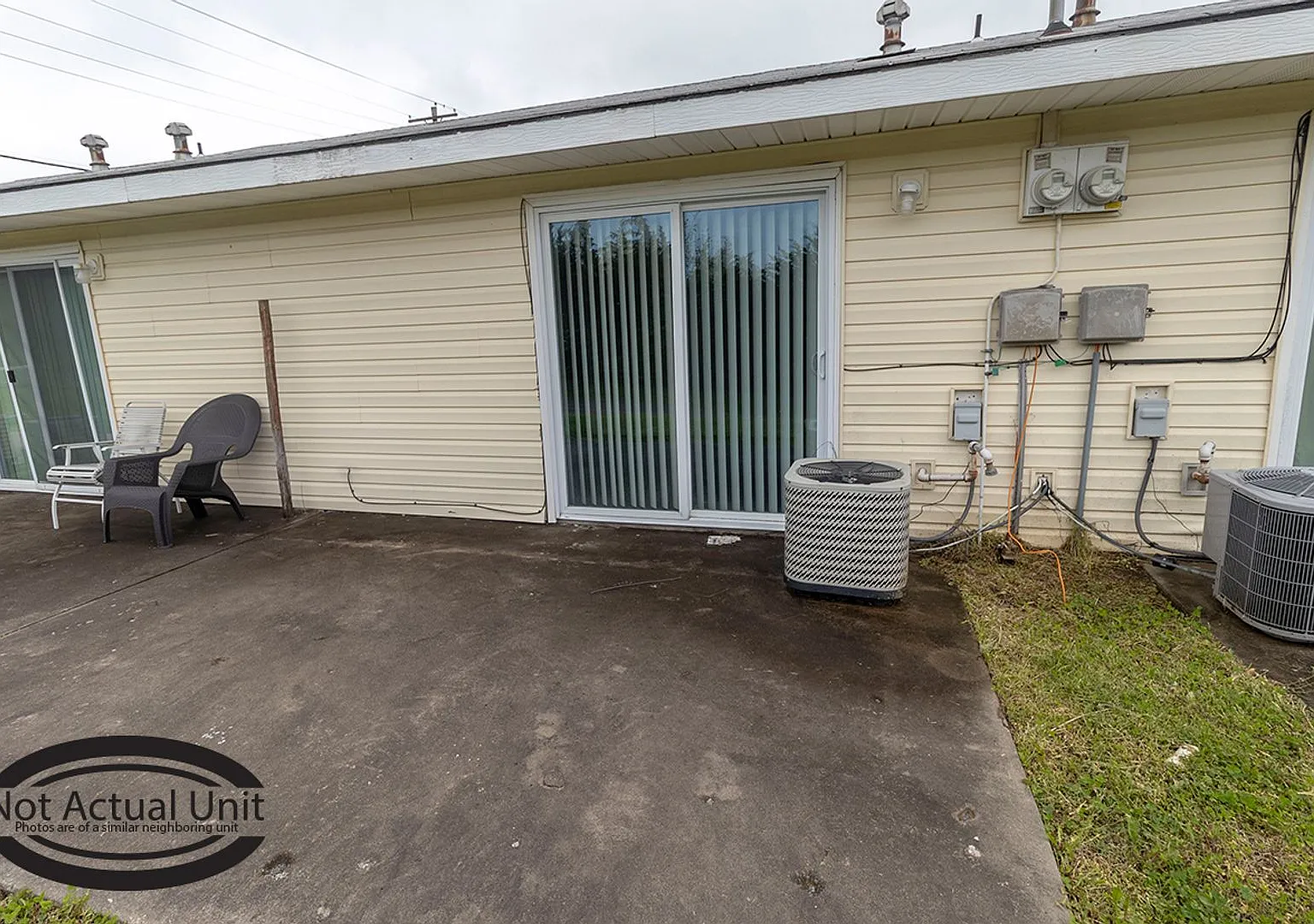 2 bedroom and 1 bath — Photo 3