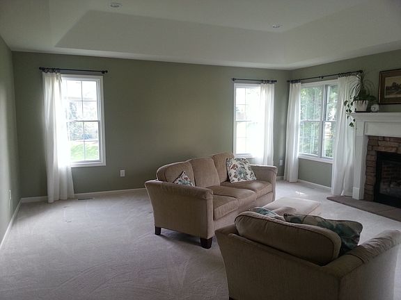 2nd image of 2332 Winterberry Dr