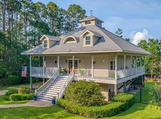 4596 Bayside Dr, Milton, FL 32583