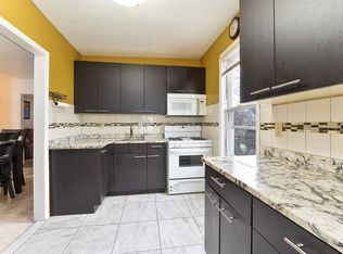 32 W 49th St #2, Bayonne, NJ 07002