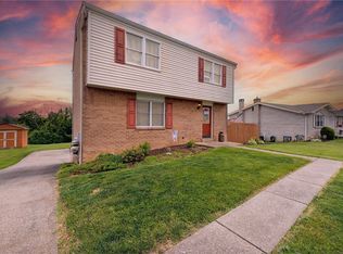 1515 Barry Dr, North Huntingdon, PA 15642