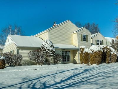 123 Villagegreen Ct, Warwick, NY, 10990