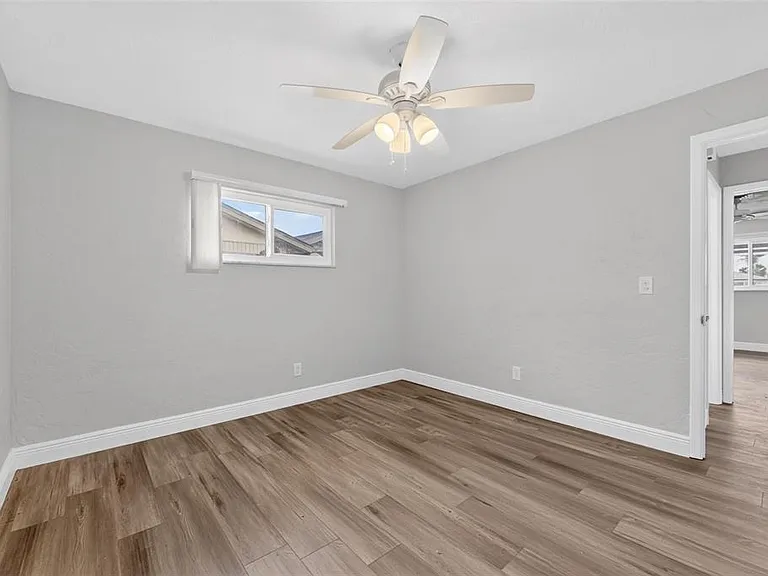 6305 Cottonwood Ln — Photo 41