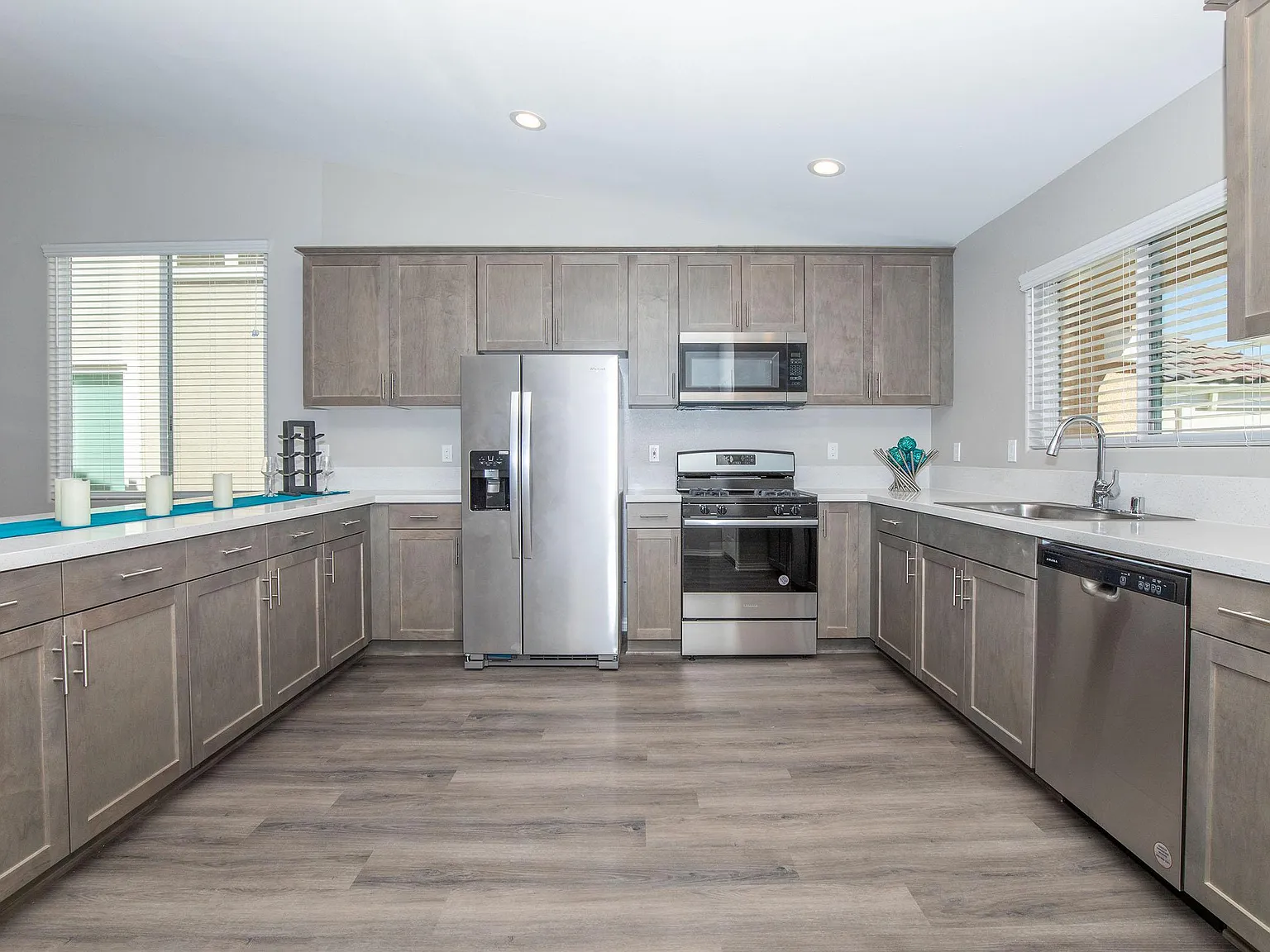 Olivetree Apartments — Photo 1