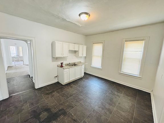 Kitchen
*Fridge and stove WILL be included