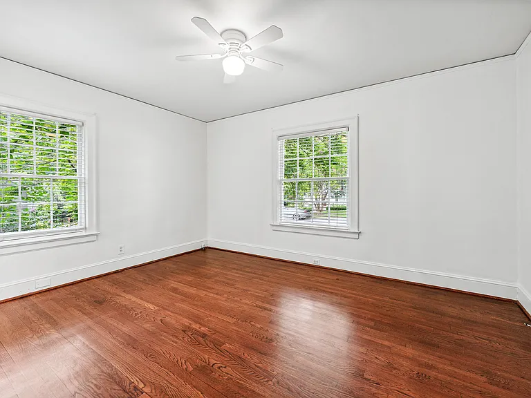 2867 Lookout Pl NE — Photo 25
