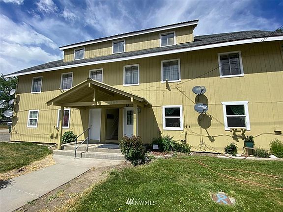 3rd image of 703 Pioneer Avenue