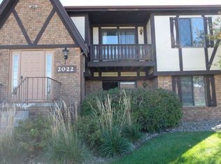 2022 Tracy Dr APT 3, Bloomington, IL 61704