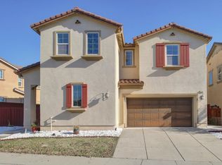 906 Blossom Rock Ln, Folsom, CA 95630