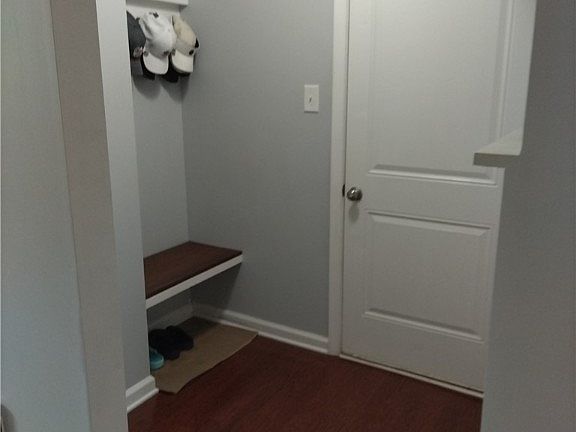 3rd image of 5801 Pilmour Dr