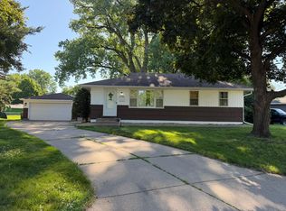 5008 66th Ave N, Brooklyn Center, MN 55429