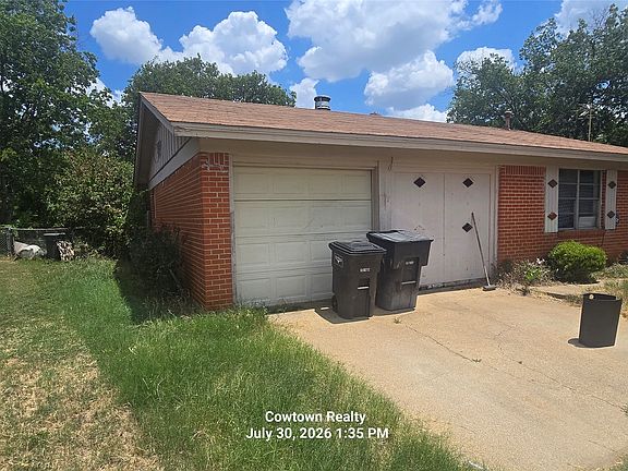 3rd image of 1053 Cole Ct
