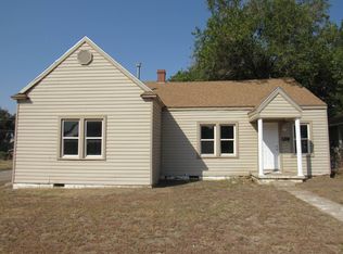 702 E Maple Ave, Enid, OK 73701