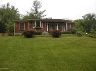 3000 Maple Leaf Dr, La Grange, KY 40031