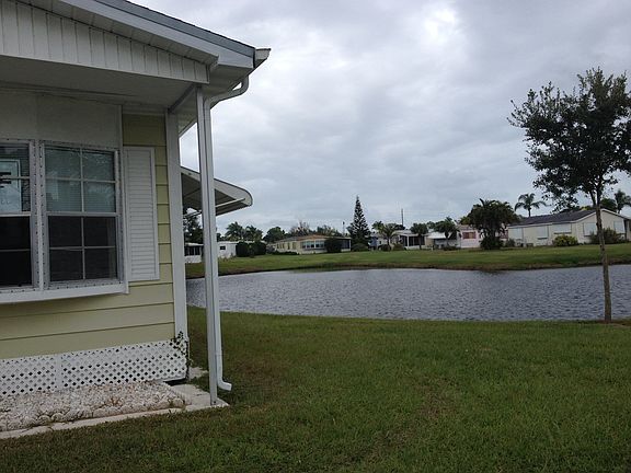3rd image of 118 Camino Del Rio