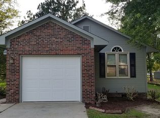 6709 Winthrop Dr, Fayetteville, NC 28311