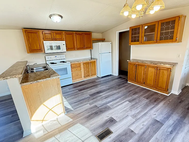 3993 Miller Dr — Photo 4