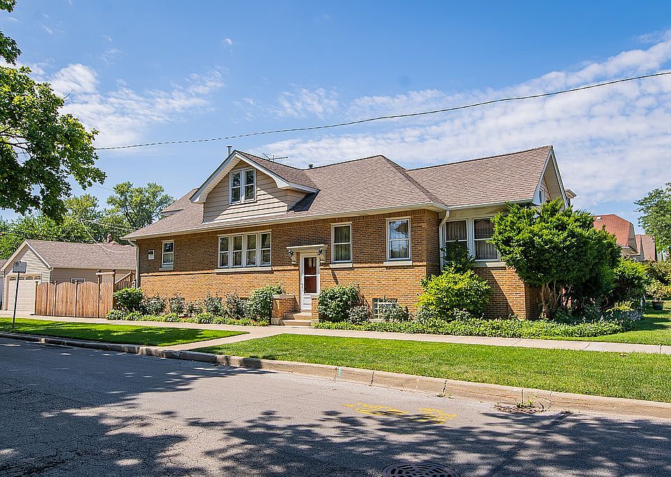 1st image of 5301 W Belle Plaine Ave