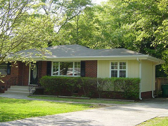 4th image of 931 Lake Ct SE