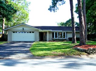 1390 87th Ave N, Saint Petersburg, FL 33702