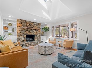 4030 Little River Rd, Hendersonville, NC 28739