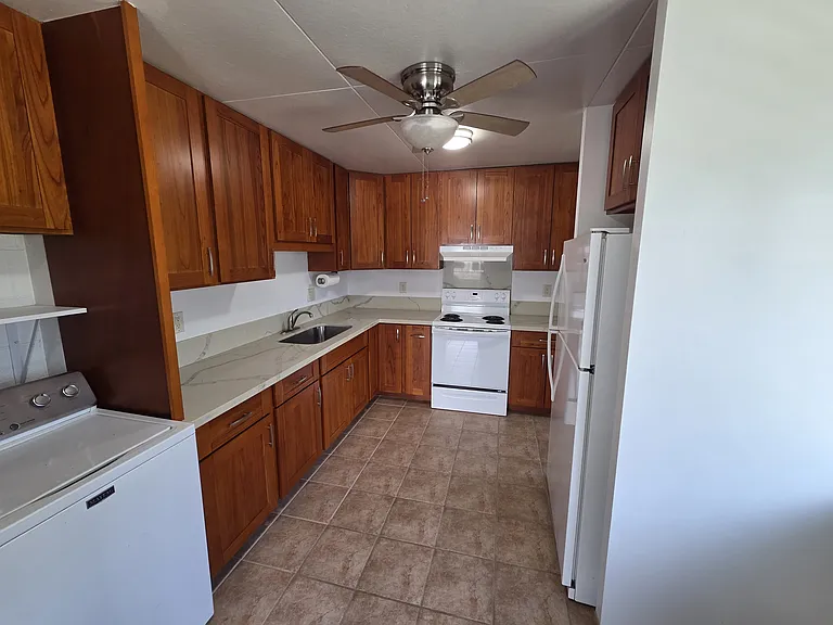 1223B Neal Ave #B — Photo 8