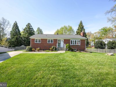 6731 Crest Pl, Falls Church, VA, 22046
