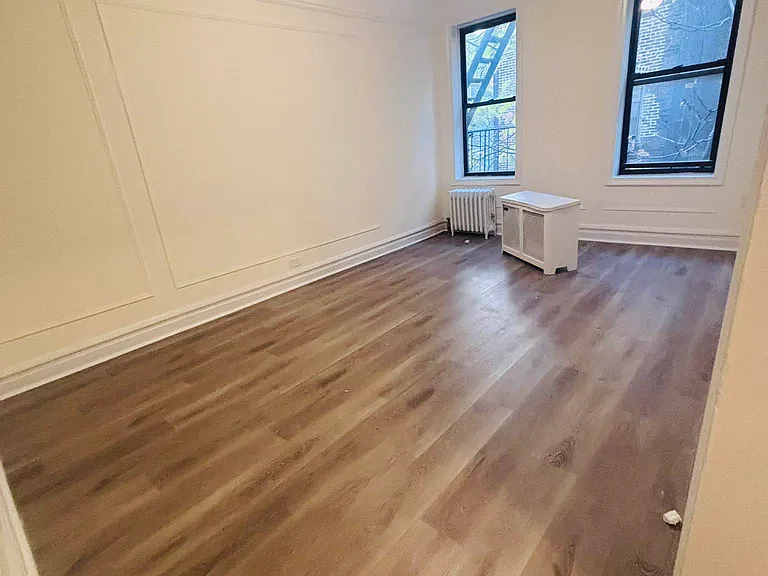 209 Bennett Ave #3B — Photo 11