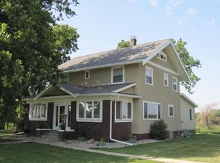 14491 Ivy Pl, Perry, IA 50220