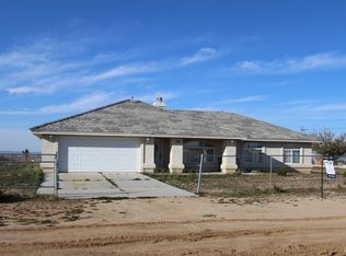 7362 Saratoga Rd, Phelan, CA 92371