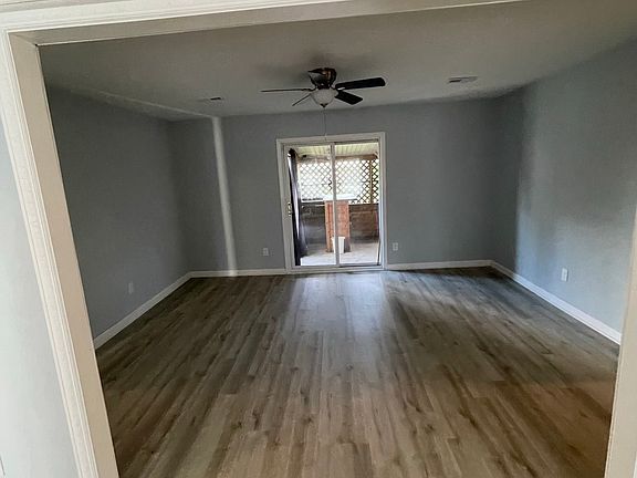 4th image of 4105 Water Oak Pl