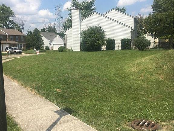 3rd image of 1217 N Nashville Cir
