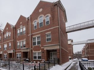 5220 S Berkeley Ave #F, Chicago, IL 60615