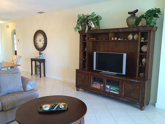 5th image of 3037 Driftwood Way #2