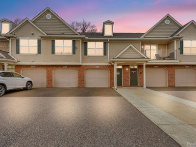 11395 N Woods Dr, Shelby Township, MI, 48317